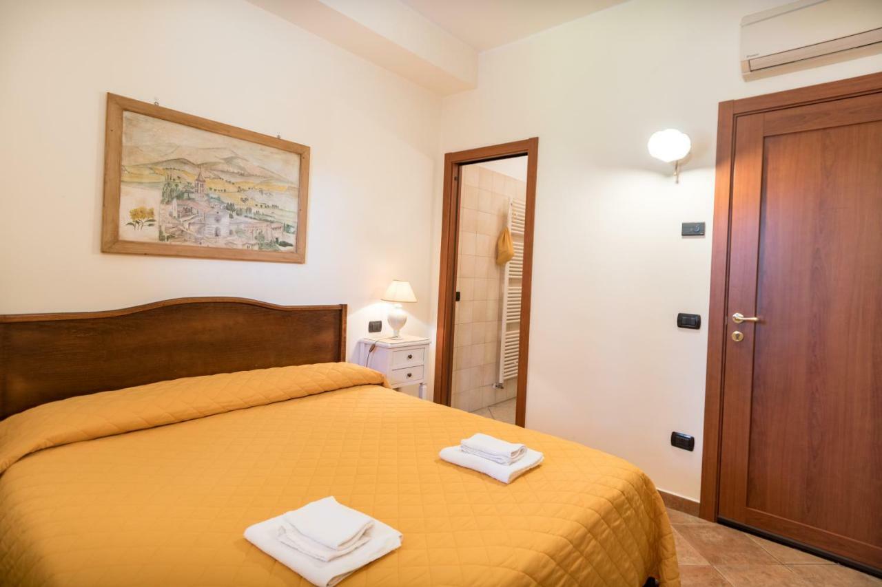 Bed & Breakfast Al Pian D'Assisi Exterior photo
