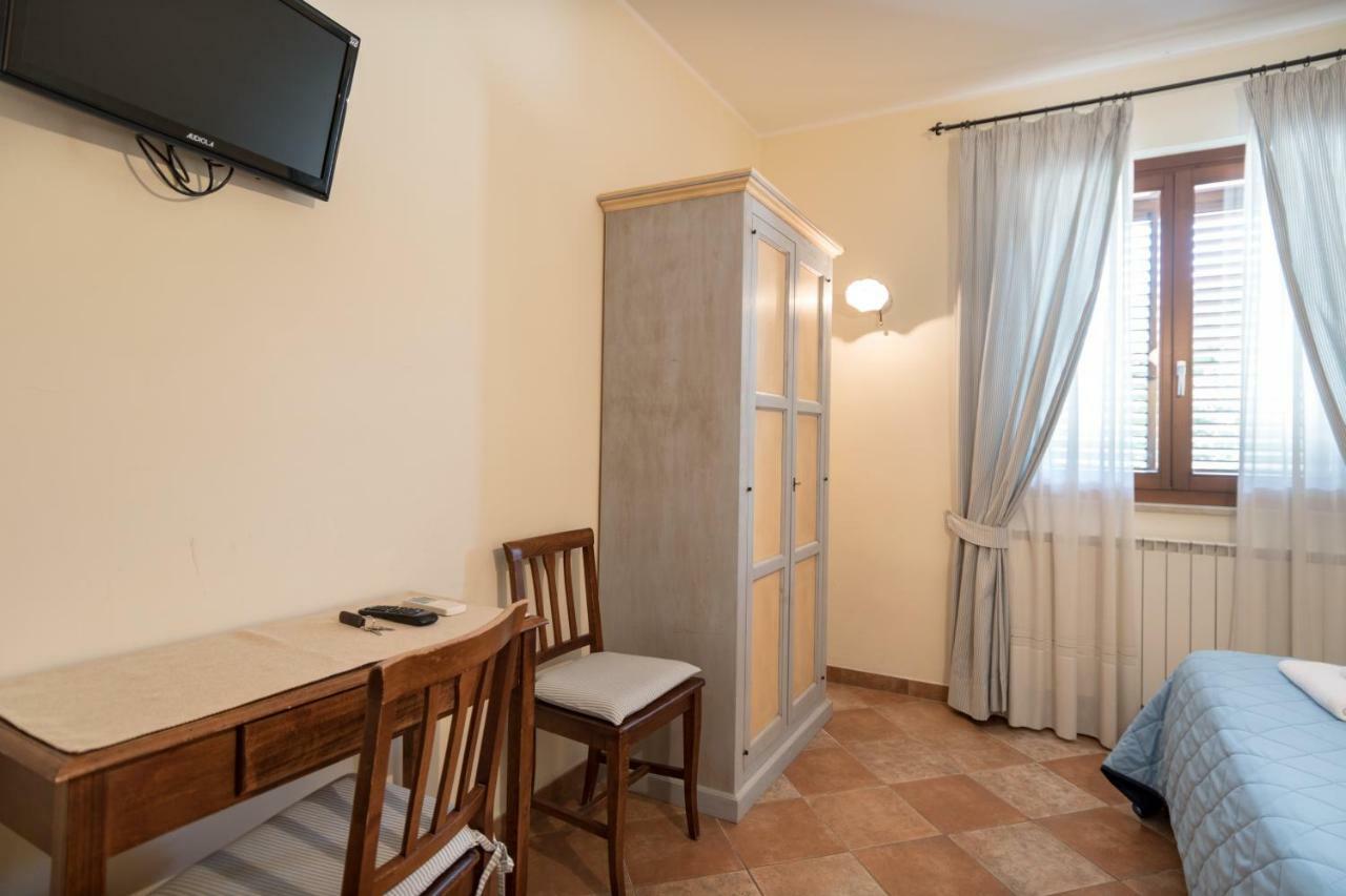 Bed & Breakfast Al Pian D'Assisi Exterior photo