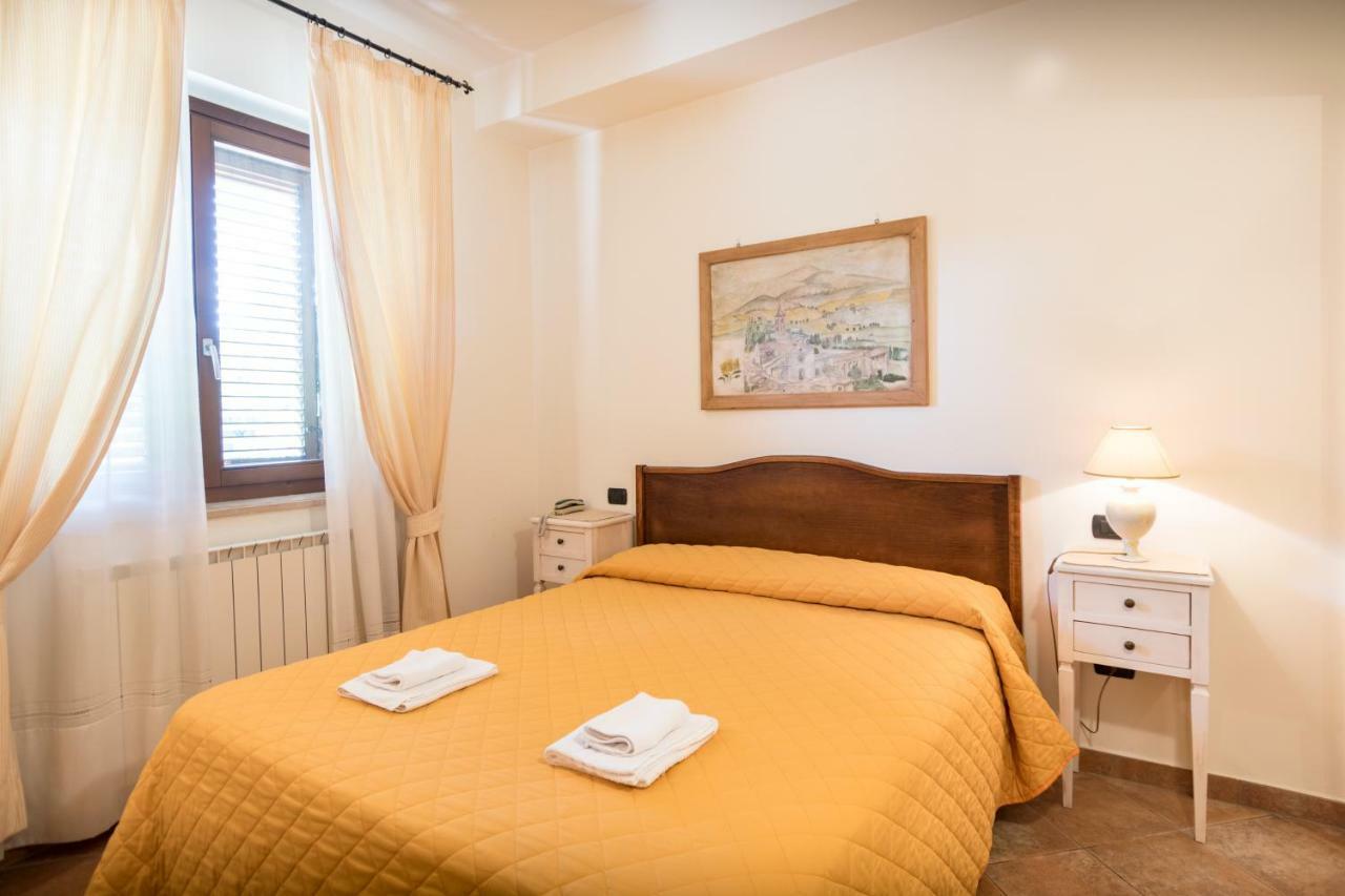Bed & Breakfast Al Pian D'Assisi Exterior photo