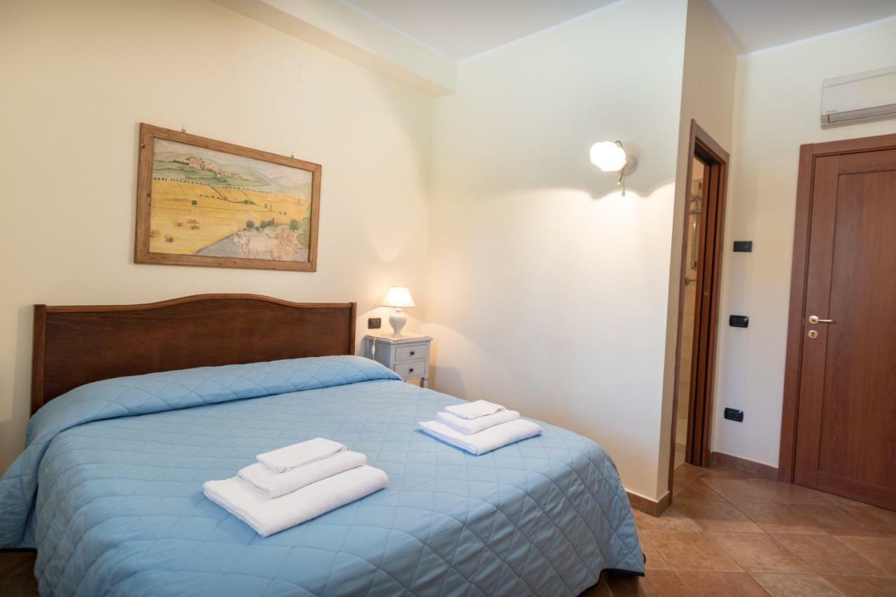 Bed & Breakfast Al Pian D'Assisi Exterior photo